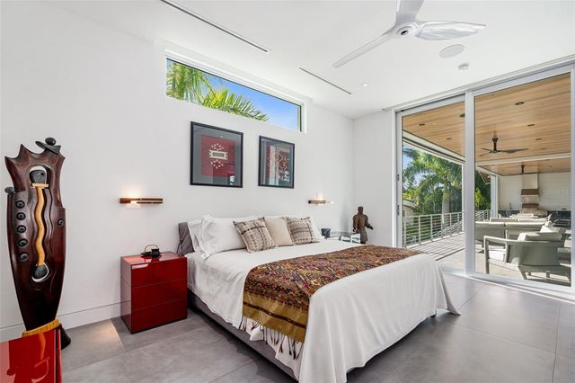 1365 HARBOR DRIVE, Sarasota, FL 34239