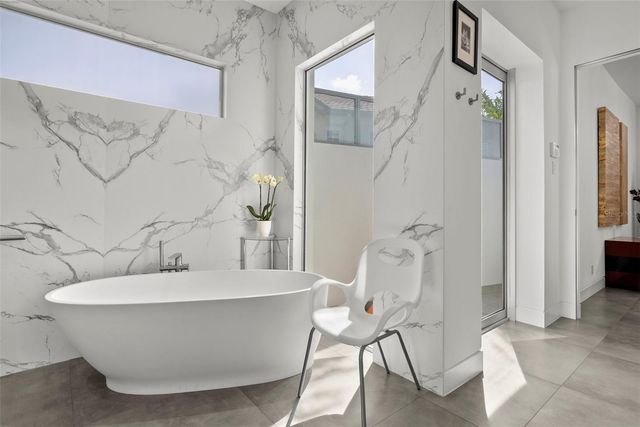 1365 HARBOR DRIVE, Sarasota, FL 34239