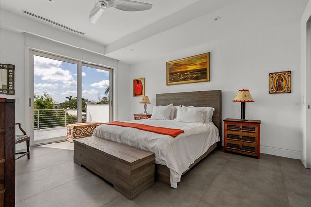 1365 HARBOR DRIVE, Sarasota, FL 34239