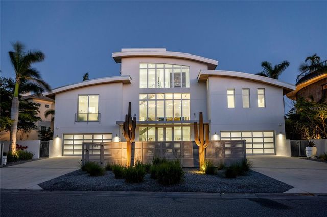 1365 HARBOR DRIVE, Sarasota, FL 34239