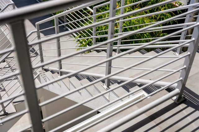 1365 HARBOR DRIVE, Sarasota, FL 34239