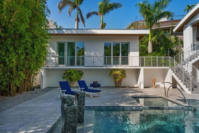 1365 HARBOR DRIVE, Sarasota, FL 34239