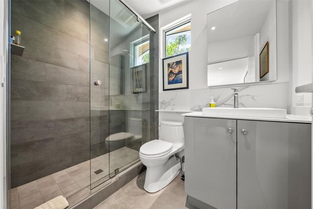 1365 HARBOR DRIVE, Sarasota, FL 34239