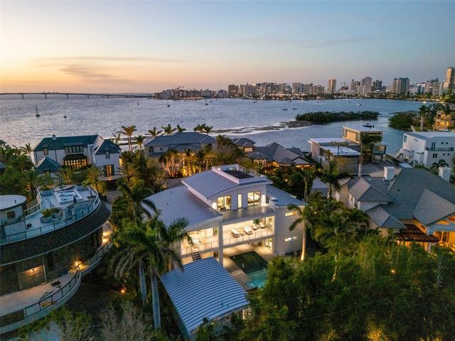 1365 HARBOR DRIVE, Sarasota, FL 34239