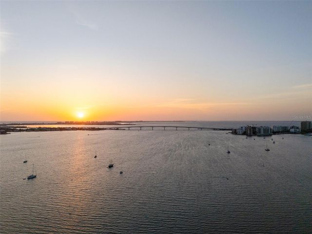 1365 HARBOR DRIVE, Sarasota, FL 34239