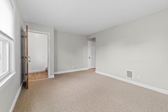 617 DELAWARE AVE, Essex, MD 21221