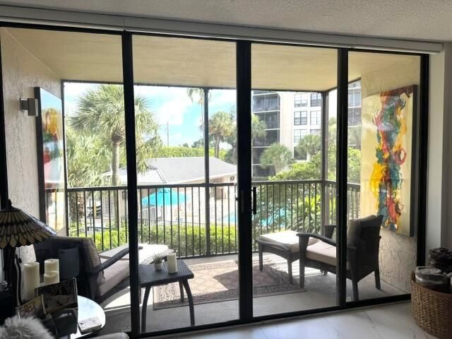 21 Royal Palm Way 2020, Boca Raton, FL 33432