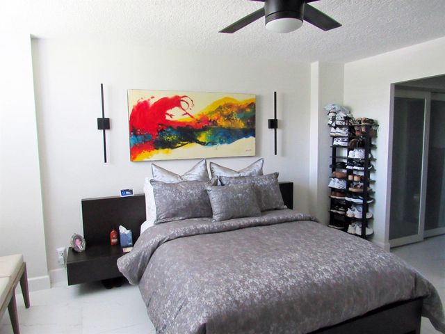 21 Royal Palm Way 2020, Boca Raton, FL 33432