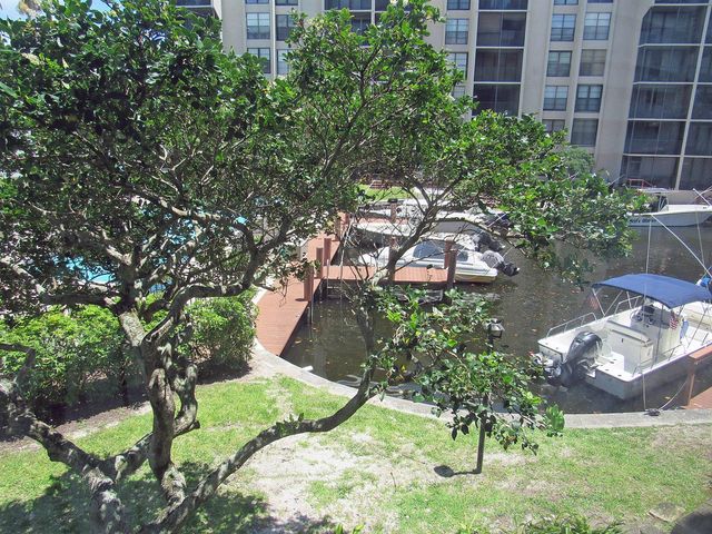 21 Royal Palm Way 2020, Boca Raton, FL 33432