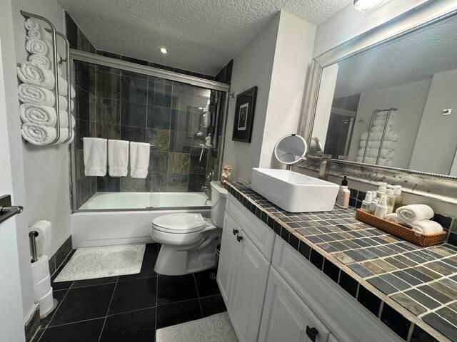 21 Royal Palm Way 2020, Boca Raton, FL 33432