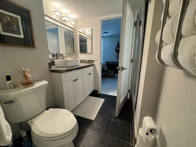 21 Royal Palm Way 2020, Boca Raton, FL 33432