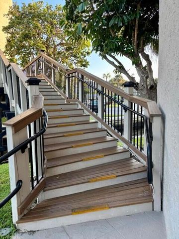 21 Royal Palm Way 2020, Boca Raton, FL 33432