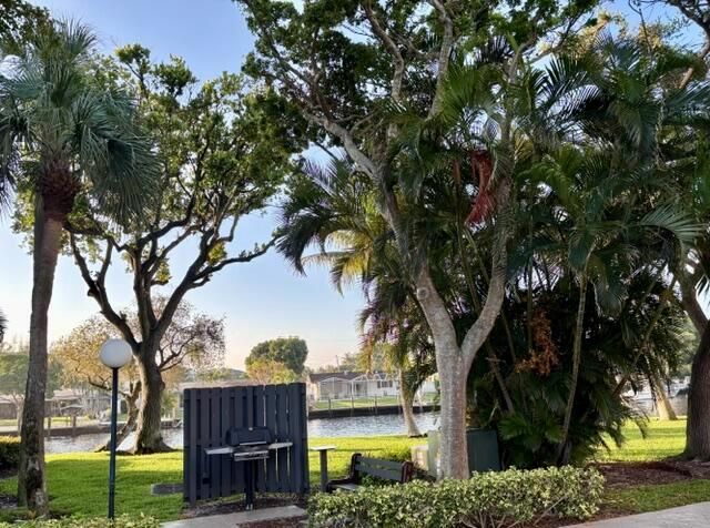 21 Royal Palm Way 2020, Boca Raton, FL 33432