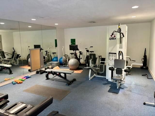 21 Royal Palm Way 2020, Boca Raton, FL 33432