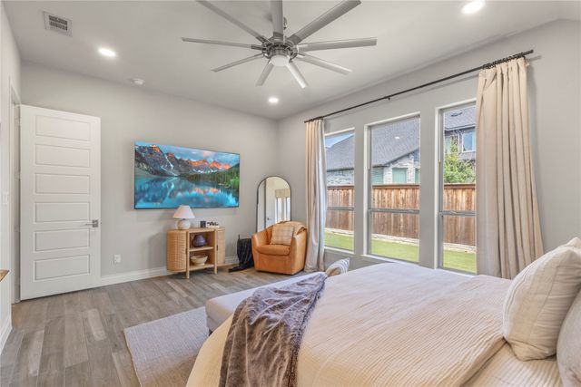 921 Queens Lake Trail, Mckinney, TX 75071