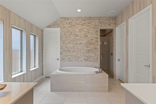 921 Queens Lake Trail, Mckinney, TX 75071