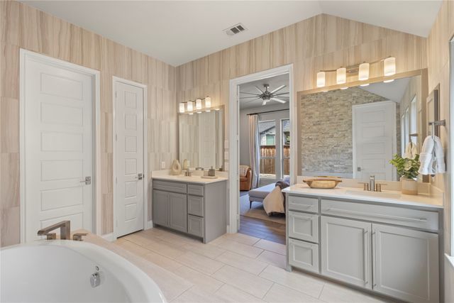 921 Queens Lake Trail, Mckinney, TX 75071
