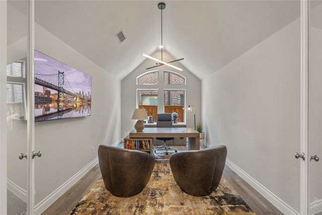 921 Queens Lake Trail, Mckinney, TX 75071