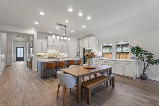 921 Queens Lake Trail, Mckinney, TX 75071