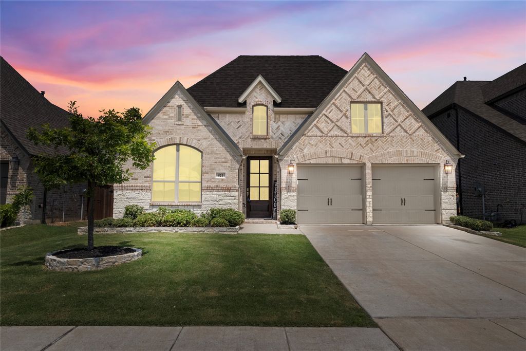 921 Queens Lake Trail, Mckinney, TX 75071