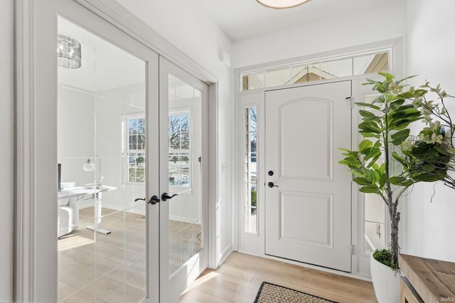 11615 Red Cedar Cove, Fort Wayne, IN 46845