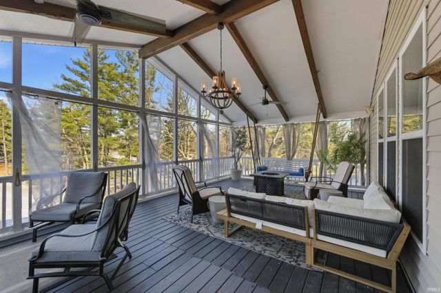 11615 Red Cedar Cove, Fort Wayne, IN 46845