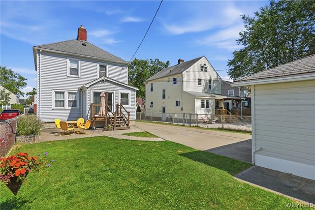 52 Wellington Avenue, Tonawanda, NY 14223