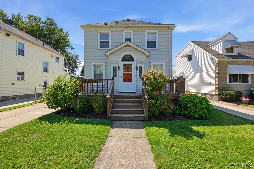 52 Wellington Avenue, Tonawanda, NY 14223