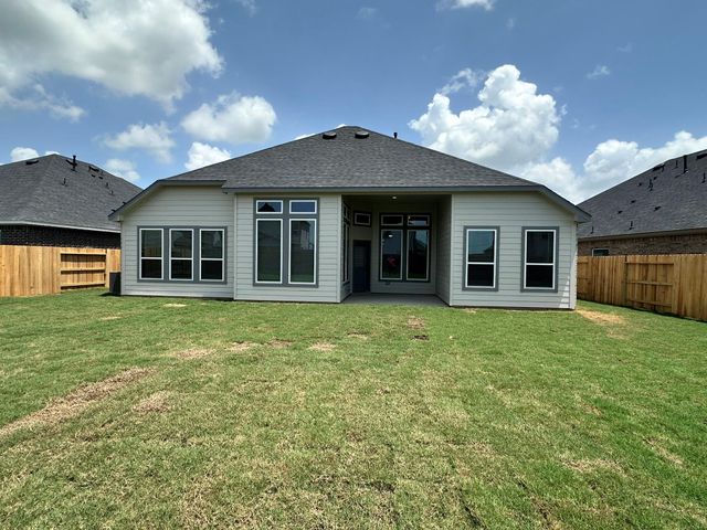 13627 Lago Vista Drive, Iowa Colony, TX 77583
