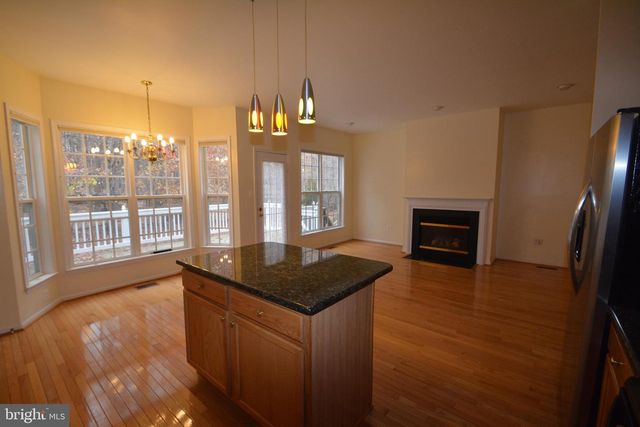 325 WINTER WALK DR, Gaithersburg, MD 20878