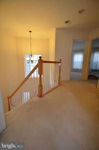 325 WINTER WALK DR, Gaithersburg, MD 20878