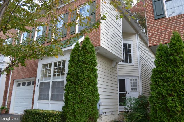 325 WINTER WALK DR, Gaithersburg, MD 20878
