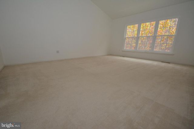 325 WINTER WALK DR, Gaithersburg, MD 20878