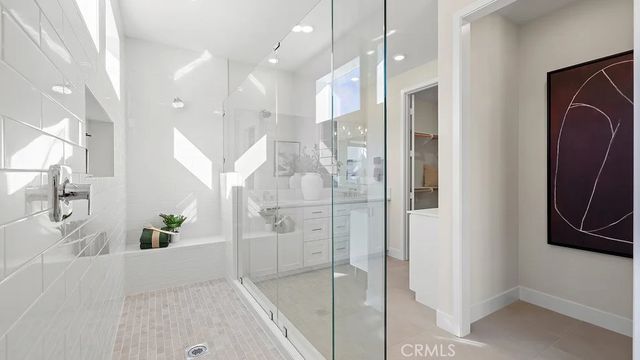 27320 Fox Den Place, Valencia, CA 91381
