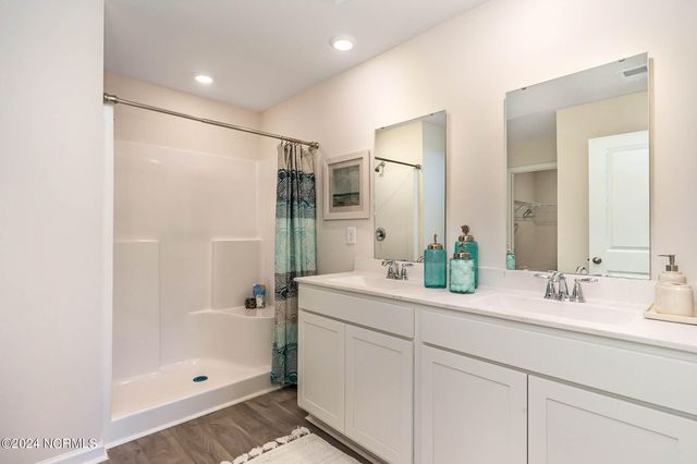 139 Ashworth Drive, Tabor City, NC 28463