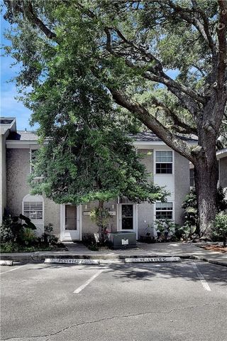 425 Magnolia Ave C, St Simons Island, GA 31522