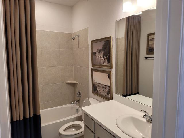 1001 Boyd Lane, Euless, TX 76040