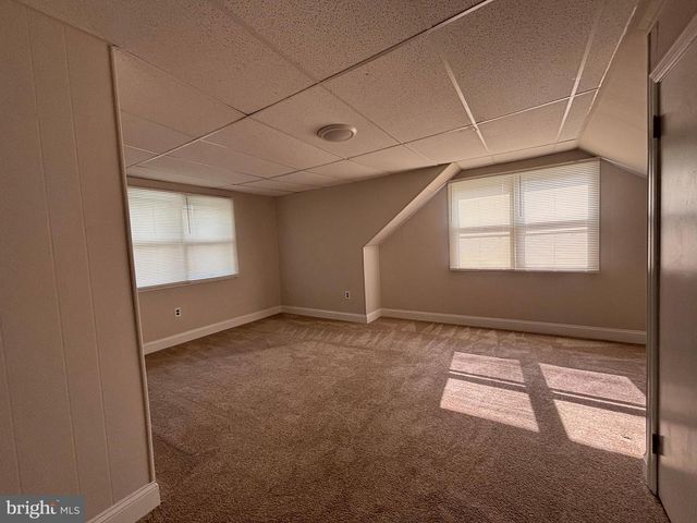 147 RUSSELL AVE, Barrington, NJ 08007