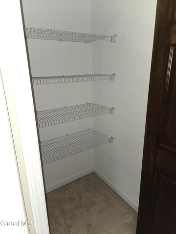 305 Worthington Terrace, North Greenbush, NY 12198