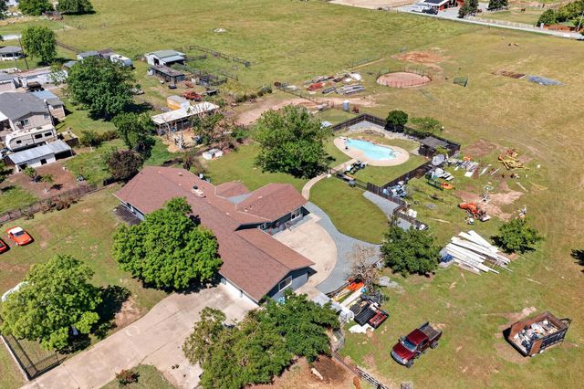 12301 E Jahant Rd, Acampo, CA 95220