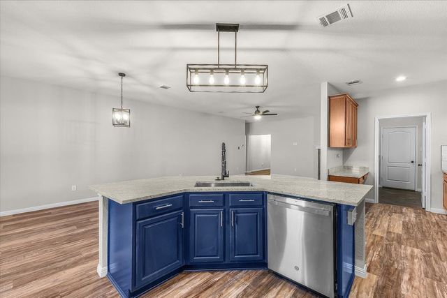 10904 Caldwell Lane, Fort Worth, TX 76179