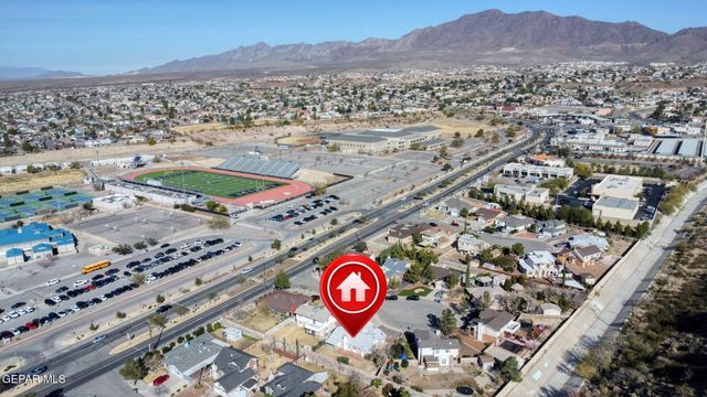 905 MARK WALLACE Lane, El Paso, TX 79912