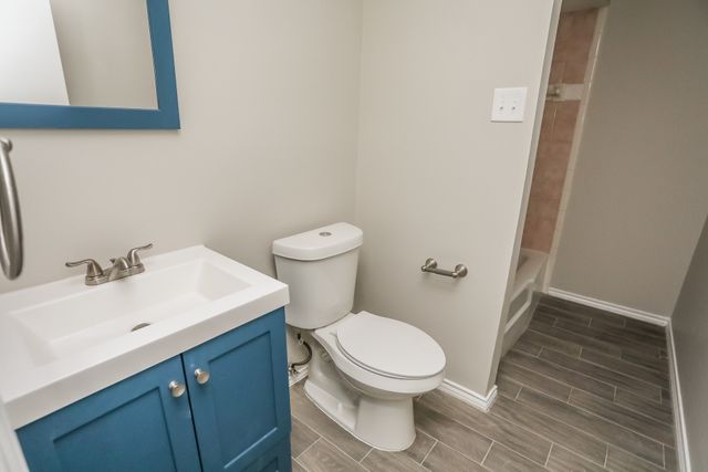 2804 Quail Ridge Drive D, Carrollton, TX 75006