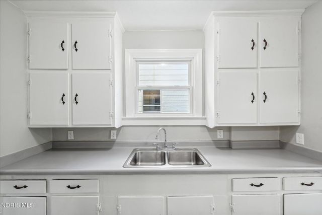 2013 Balkan Place, Toledo, OH 43613