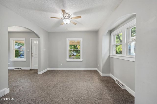 2013 Balkan Place, Toledo, OH 43613