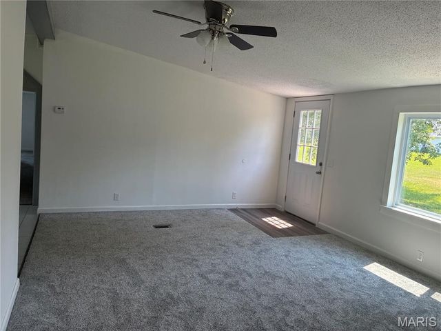 126 Highland Drive, Troy, MO 63379