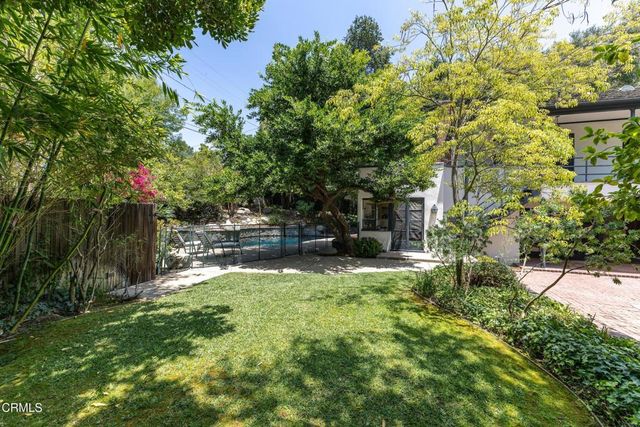 2421 Ridgeway Road, San Marino, CA 91108