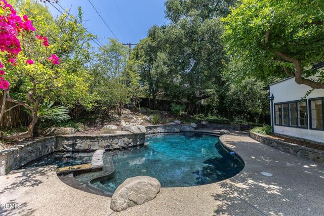 2421 Ridgeway Road, San Marino, CA 91108