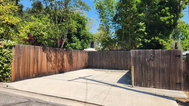 2421 Ridgeway Road, San Marino, CA 91108