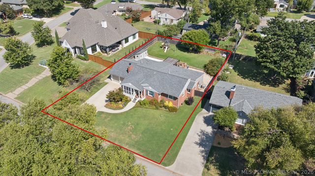 1909 E 35th Place, Tulsa, OK 74105